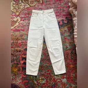 B SIDES Claude Taper Natural